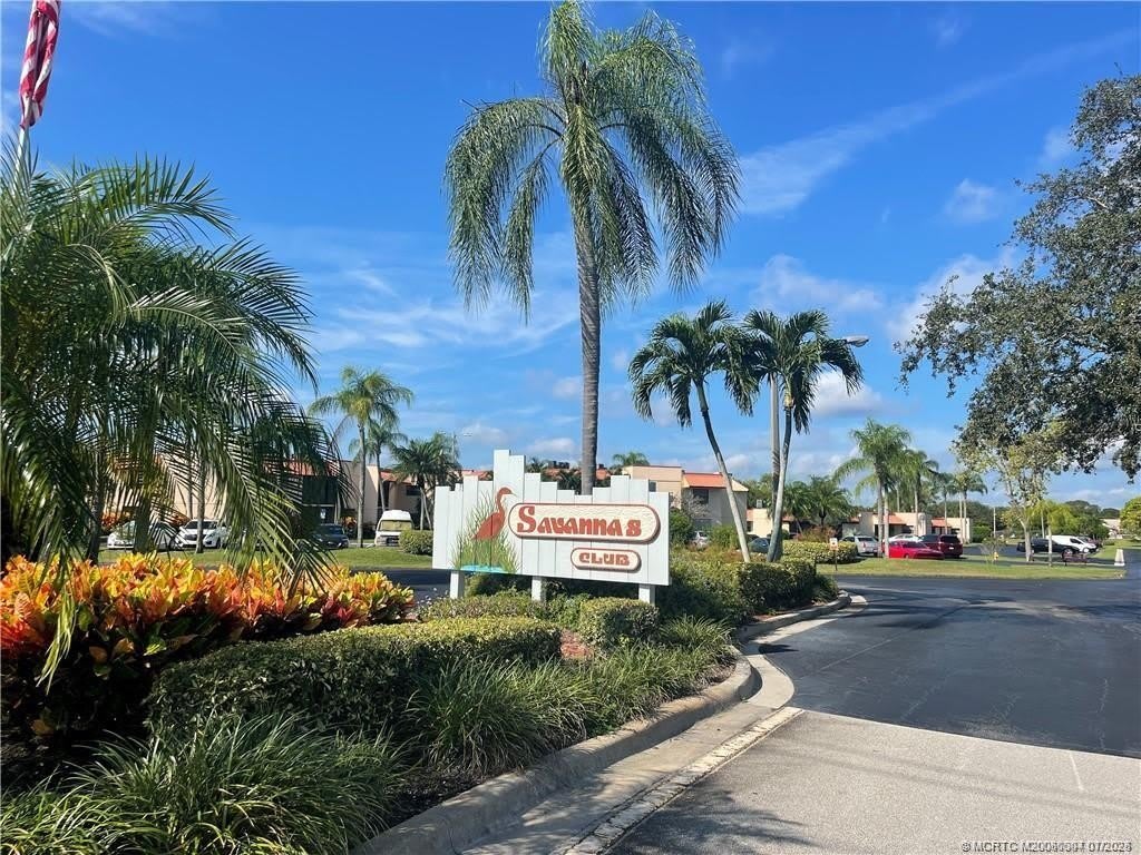 1985 NE Collins Circle unit: 2-30