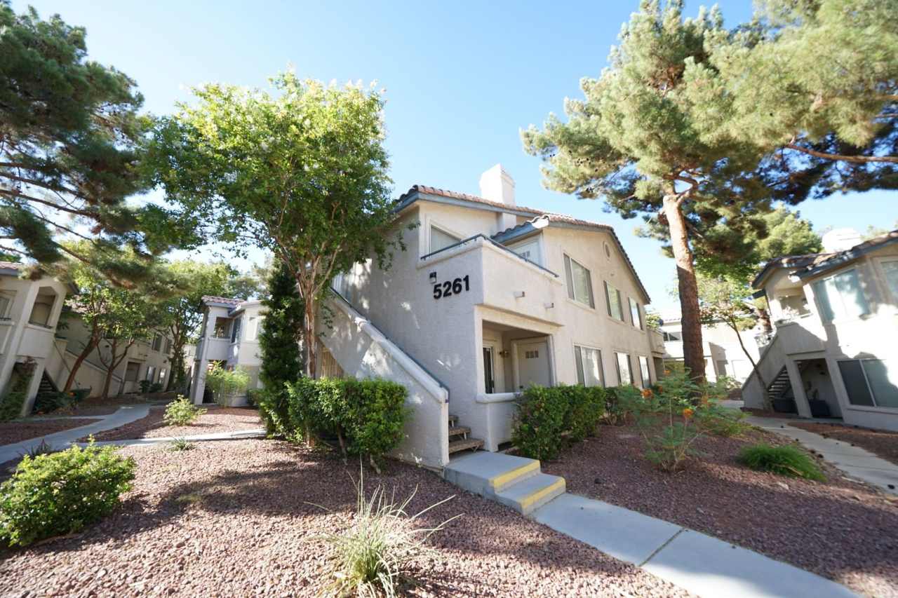 SHOWINGS AVAILABLE NOW