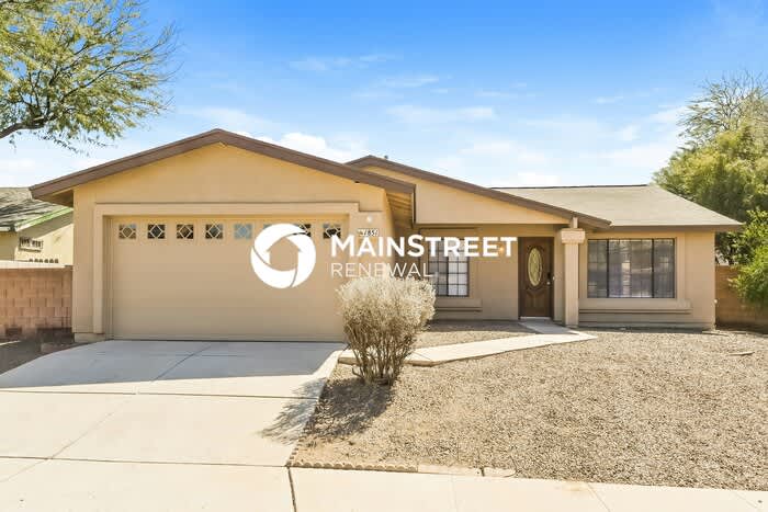 1851 West Mountain Oak Lane