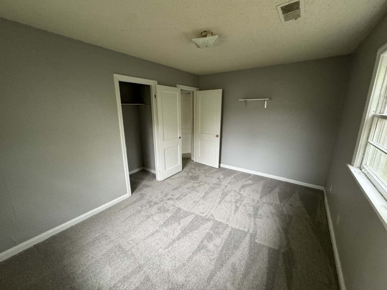 2458 N Kitley Ave - 1