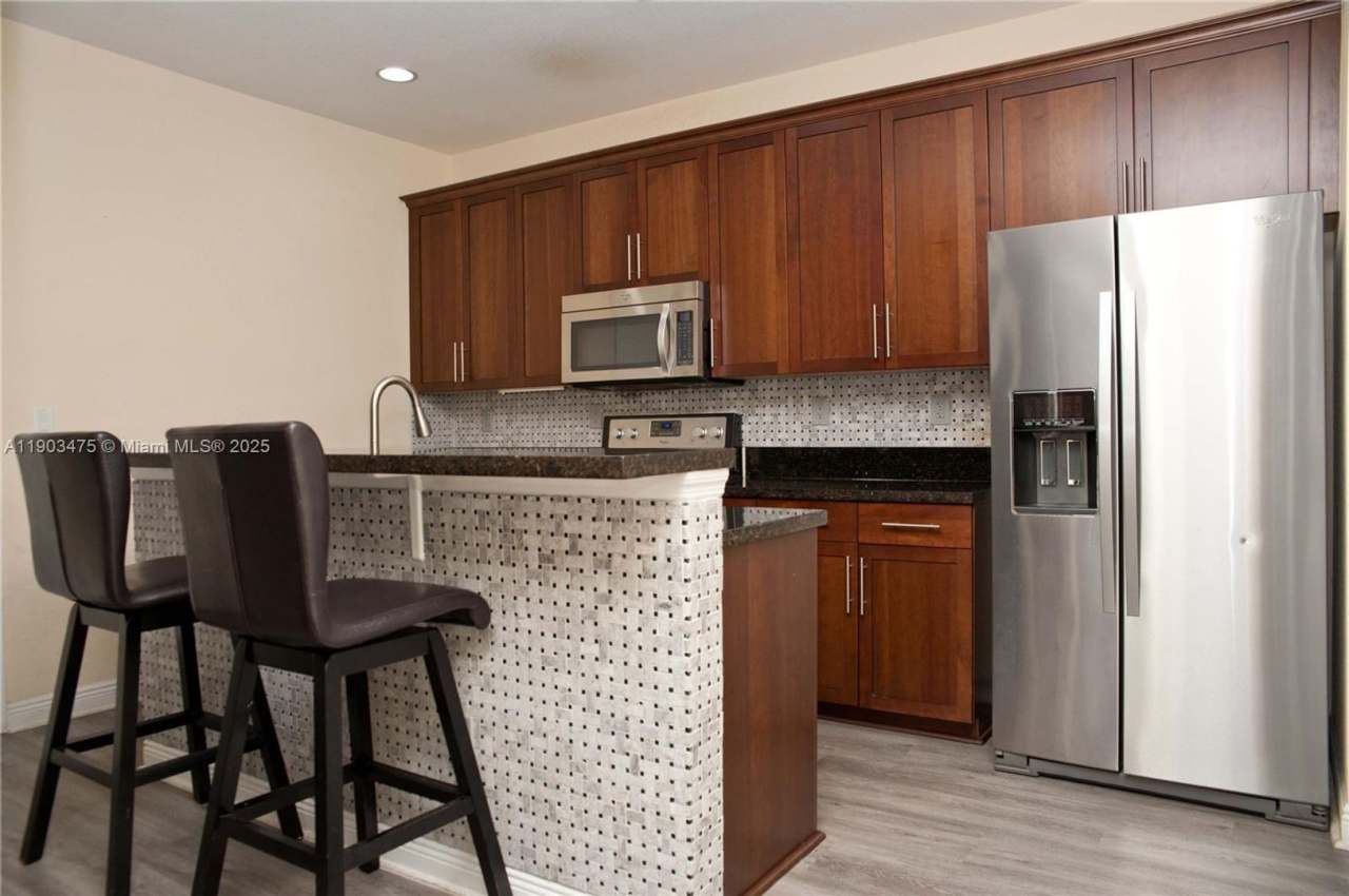 14620 SW 15th Street, Pembroke Pines, FL 33027