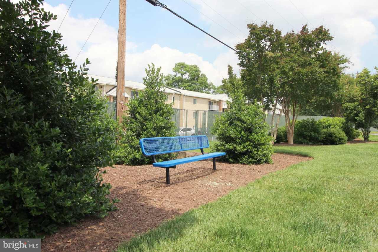 7528 SAVANNAH STREET