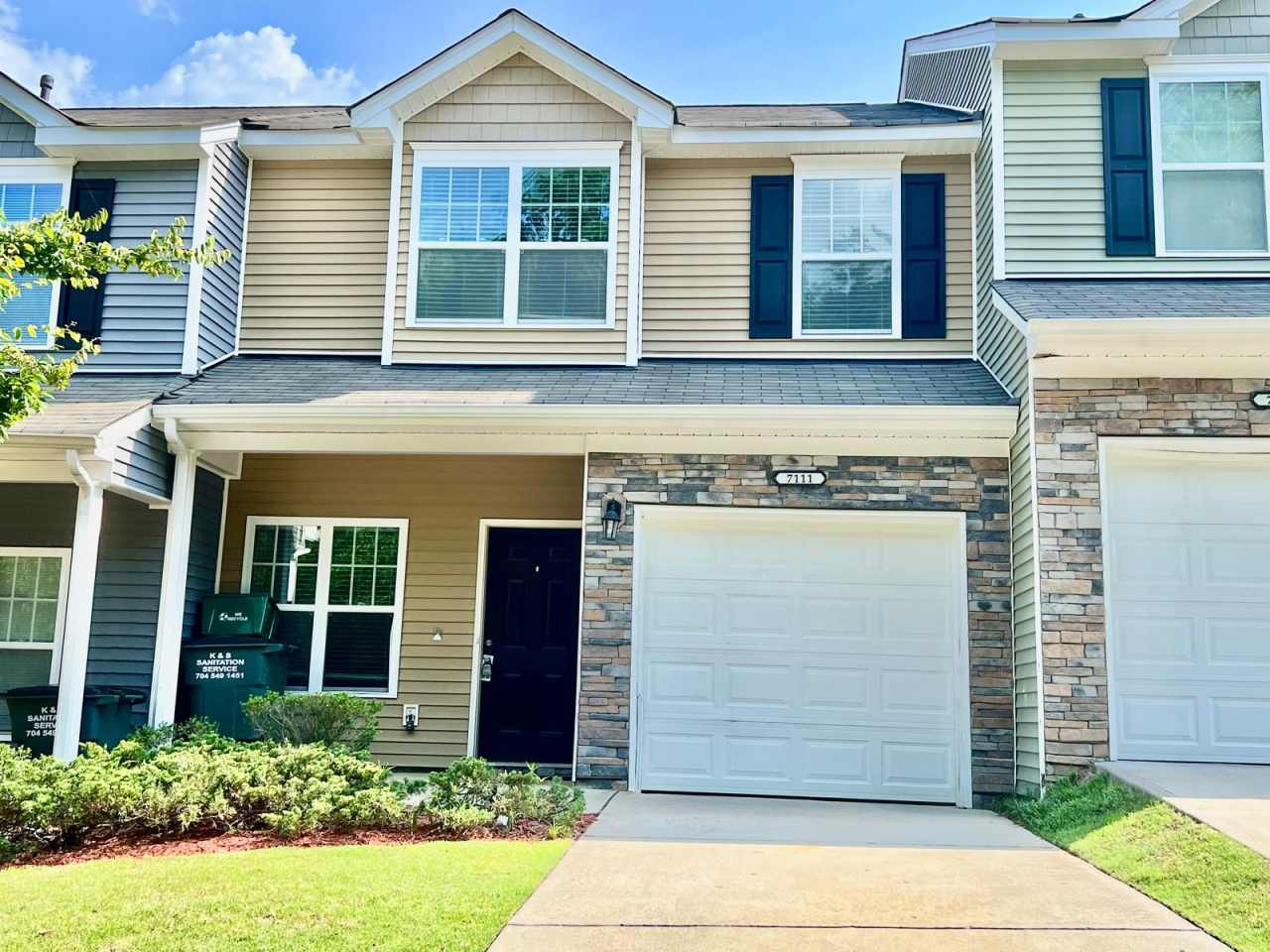 7111 Adare Mews Road - 1