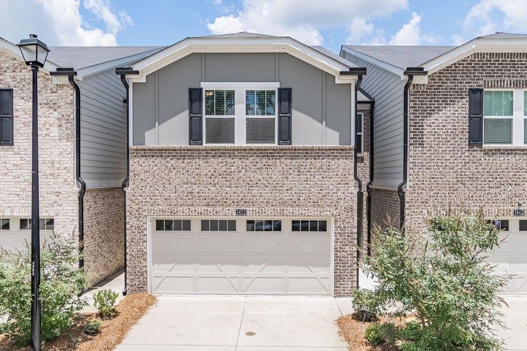 1452 Villageside Court