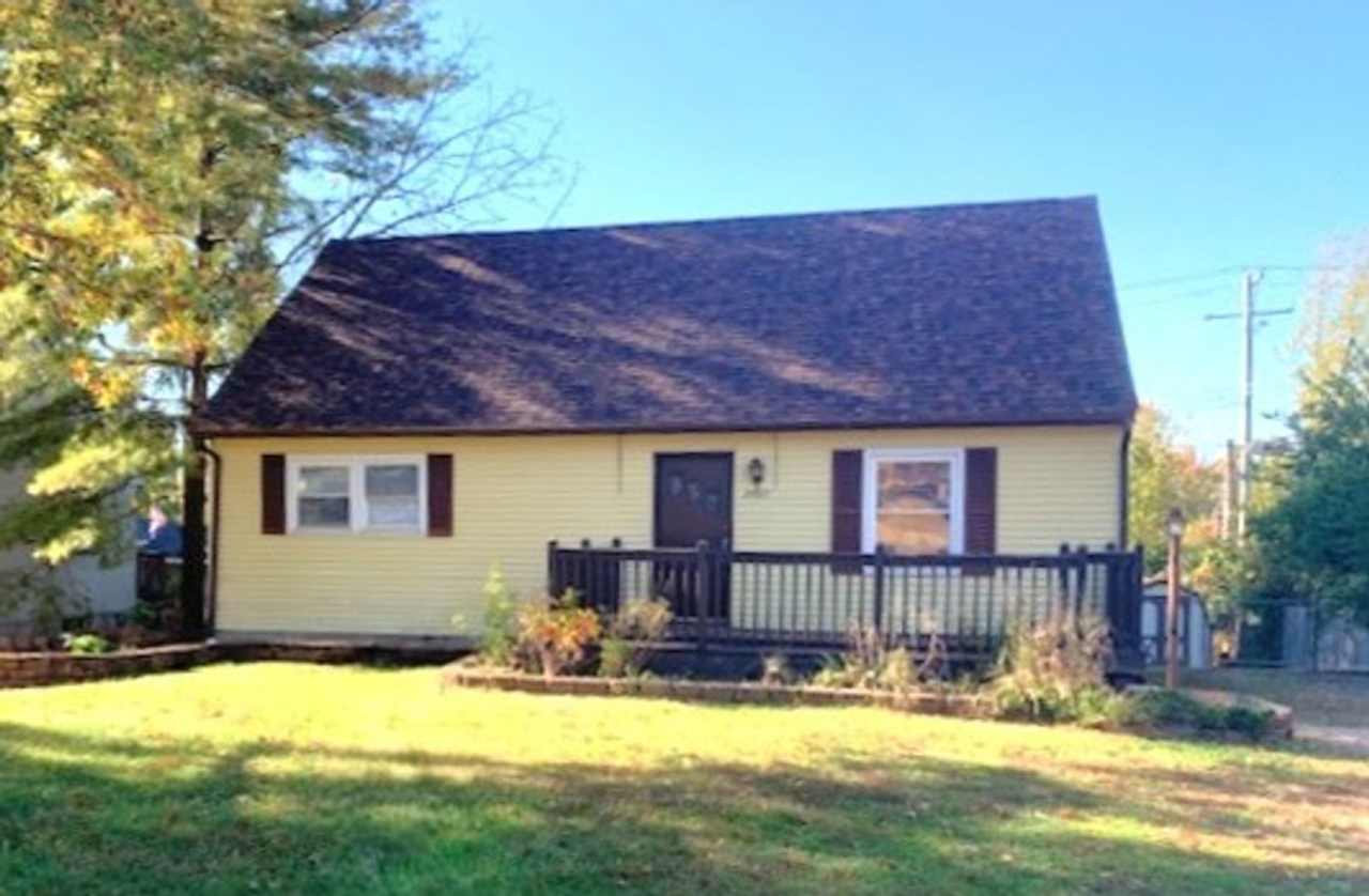 50% OFF RENT UNTIL 2026! APPLY FOR ONLY $6 Cape Cod on Clay Mills Road! 251104