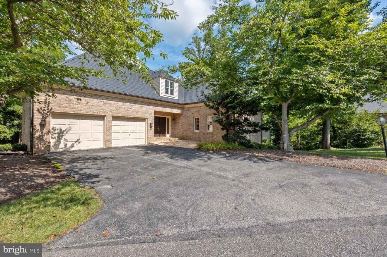 370 S RIVER LANDING RD #370