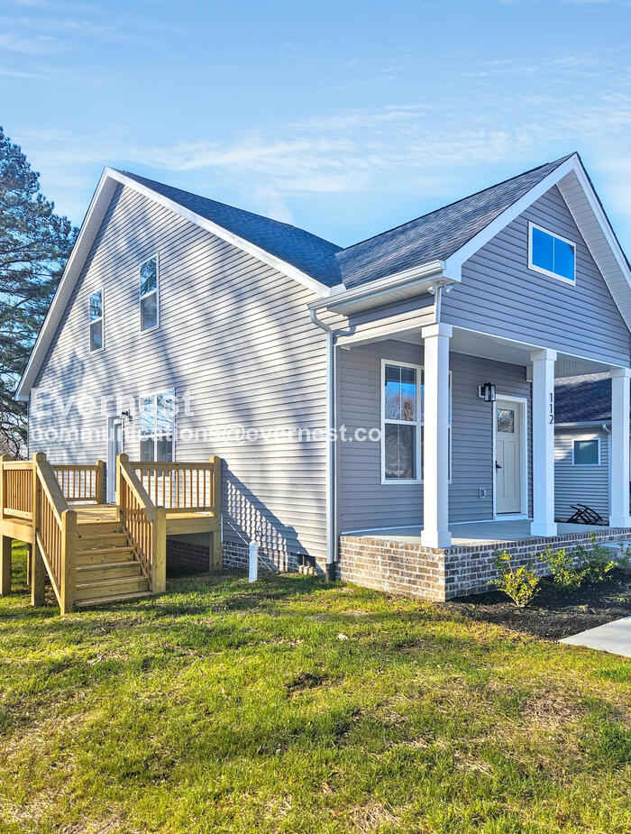 112 West 21st Avenue