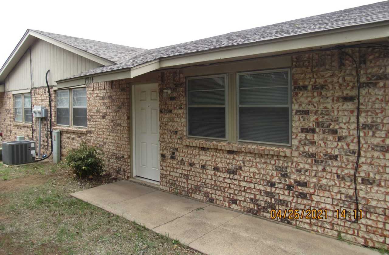 Great Condo located on the Westside of Lawton near Lawton Market Place Shopping Center