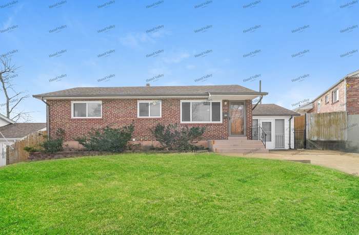 520 West Ripa Avenue