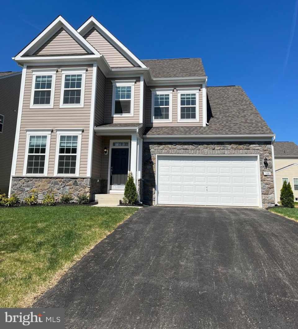 108 STATION TERRACE W