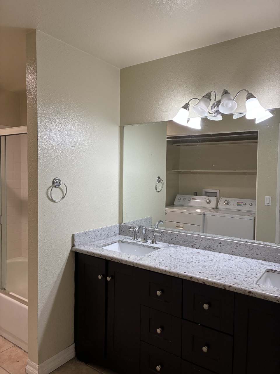 6043 Joaquin Murieta Ave #H