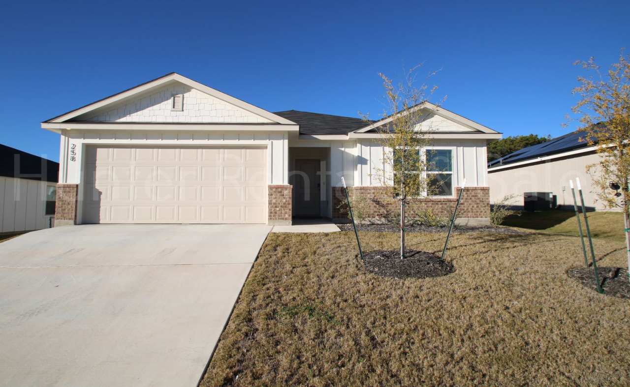 Newer Modern Cove 4 Bedroom