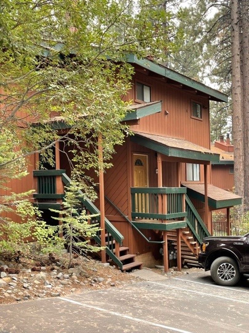 Great Condo close to Heavenly avail. for a long term rental Call me today!