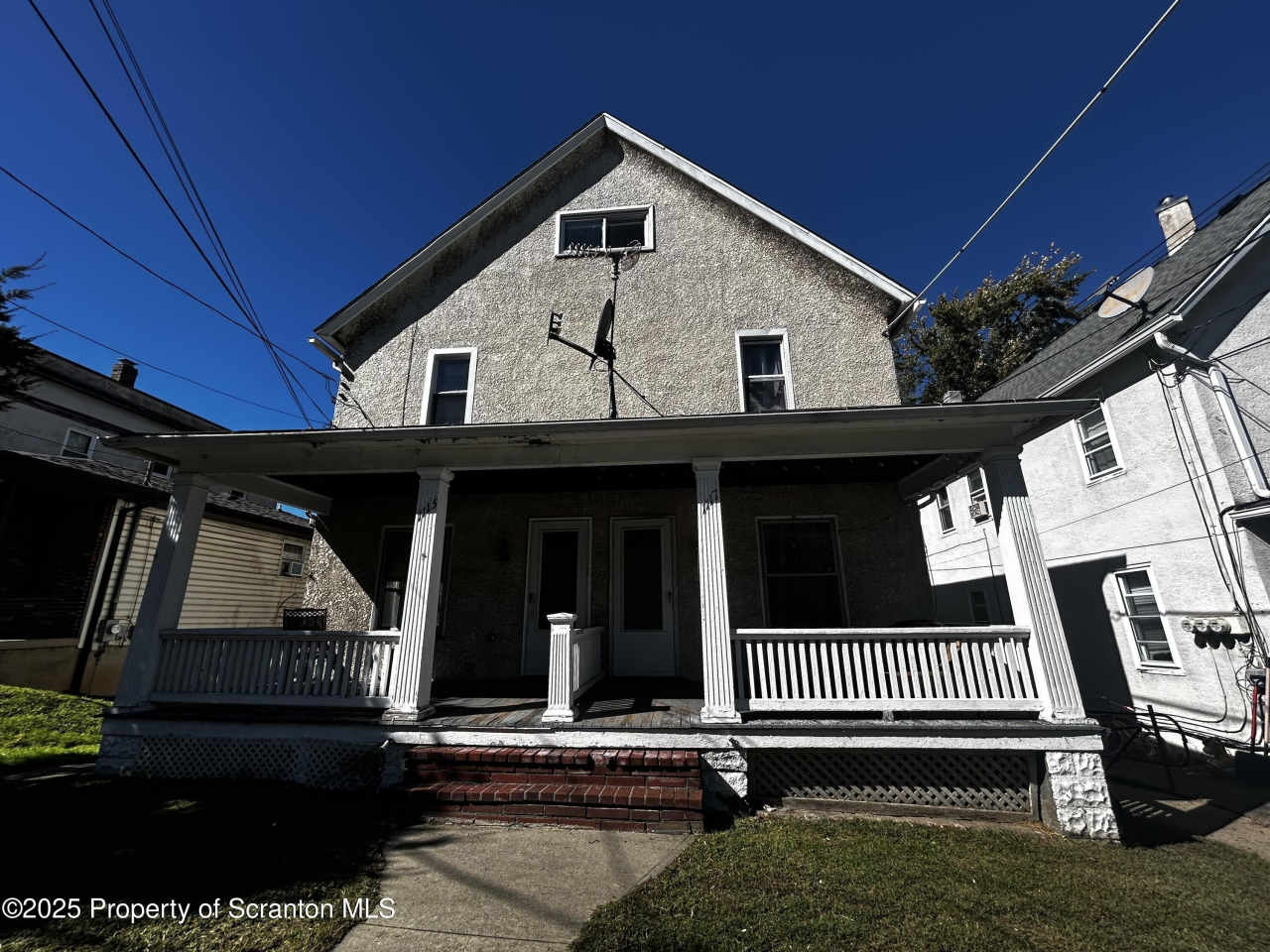 1115 Monroe Avenue unit: 2Nd Floor