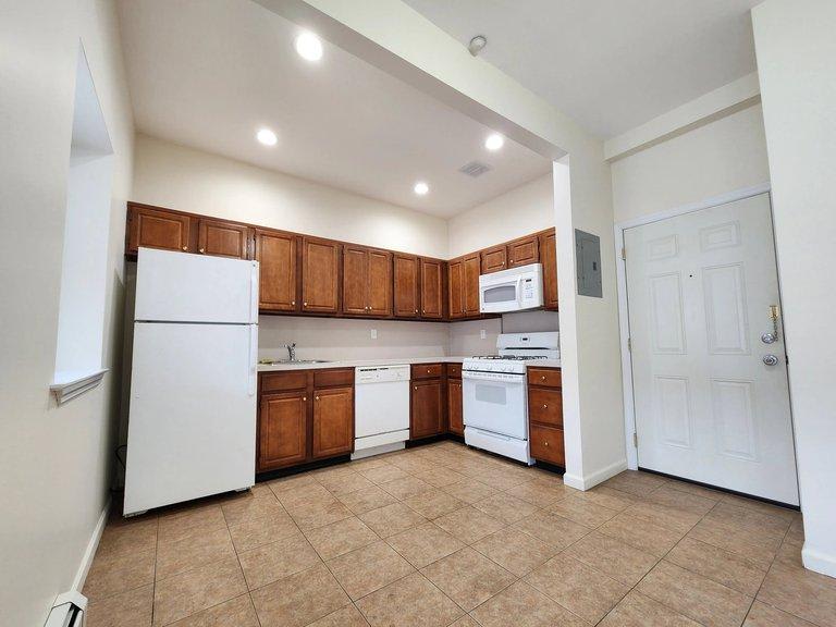 364 Huntington Avenue