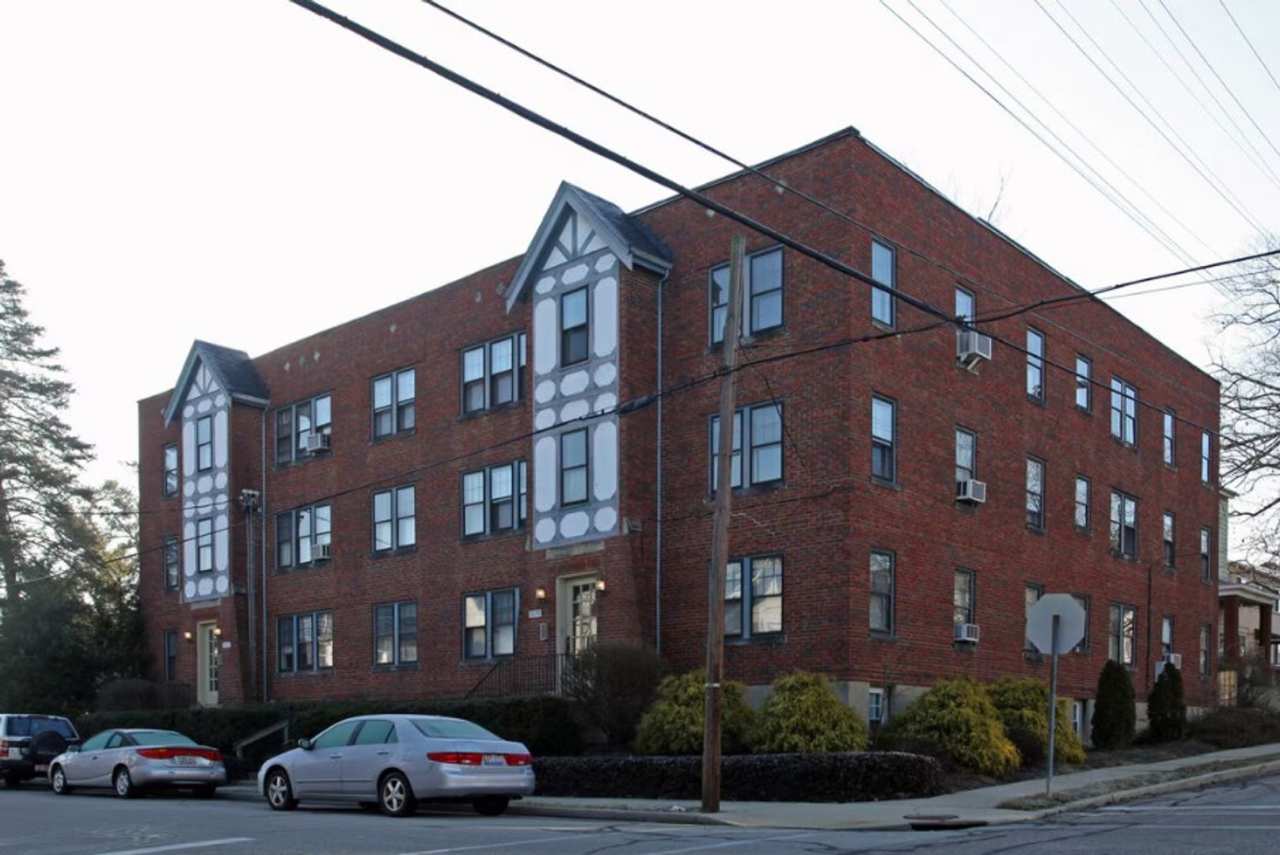 Courtland Ave. Apartments