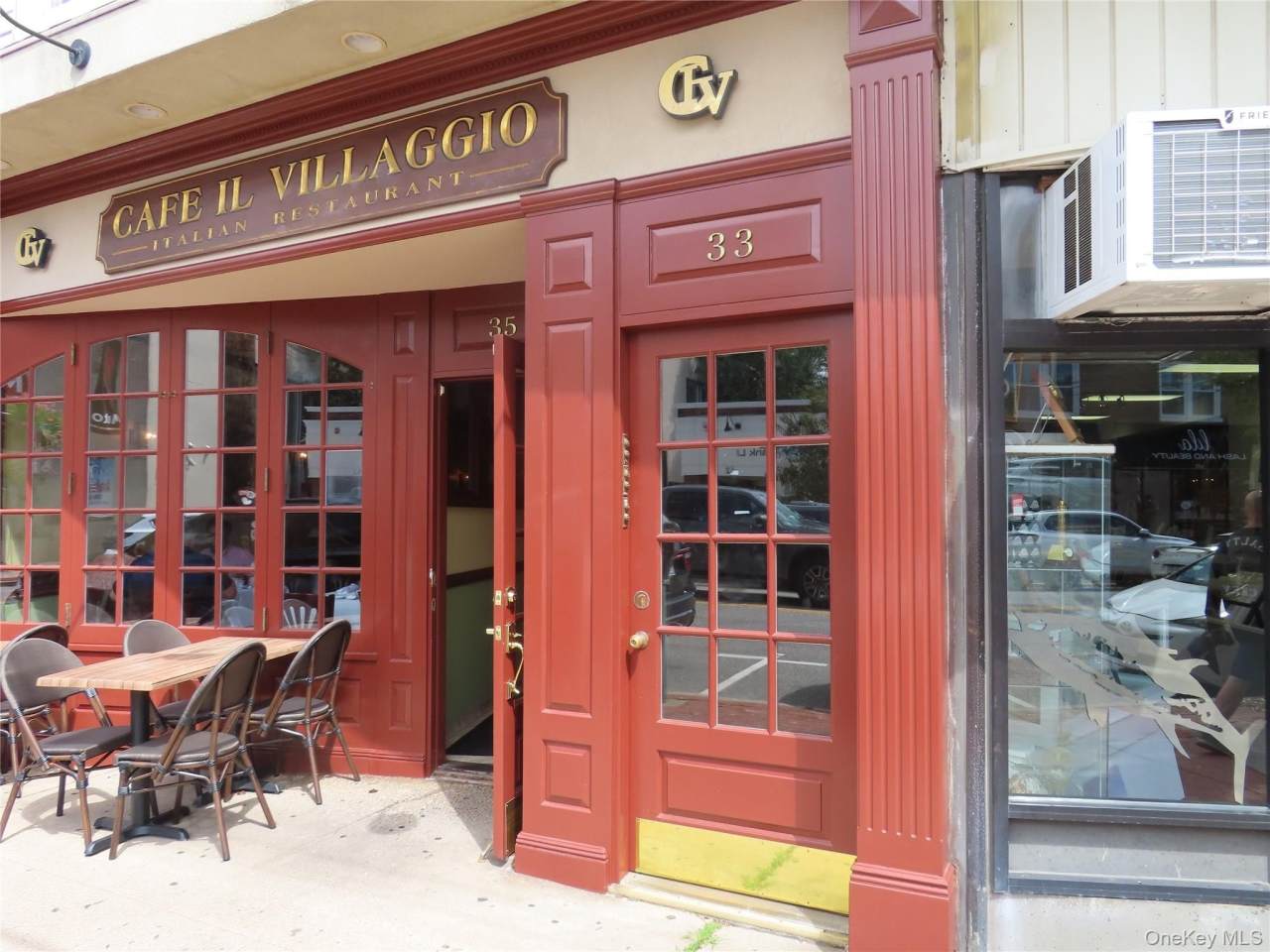 33 Deer Park Avenue unit: 27 C