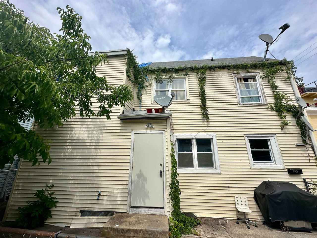 2521 Centennial Ave Ave