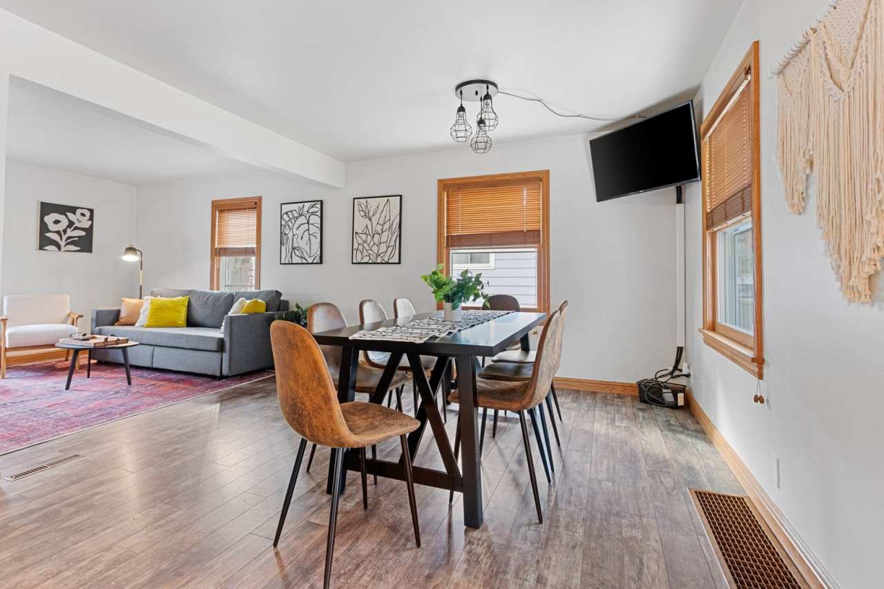 1421 Pilgrim St (STR)