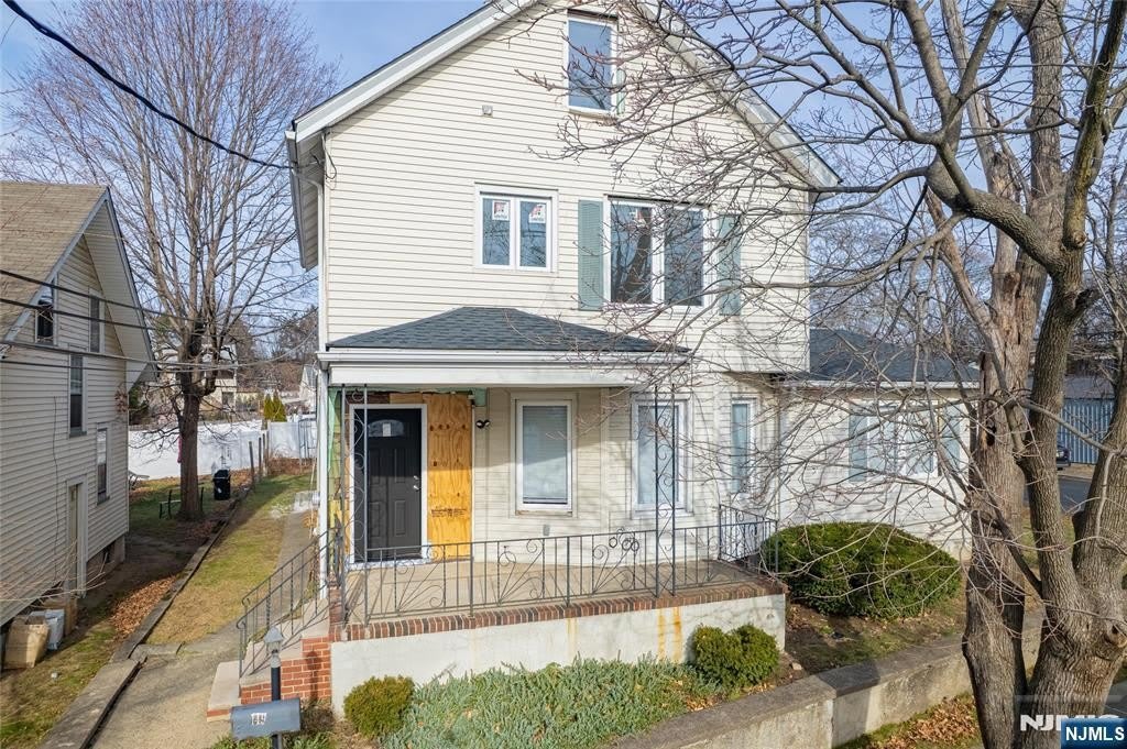 149 Florence Avenue 2