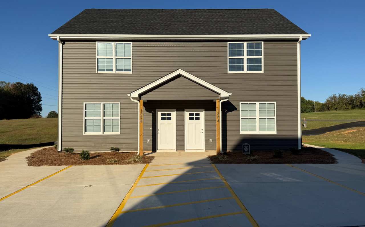 122 Diver Drive  Unit  A