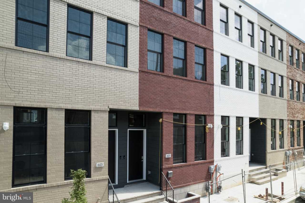 625 MCCLELLAN STREET