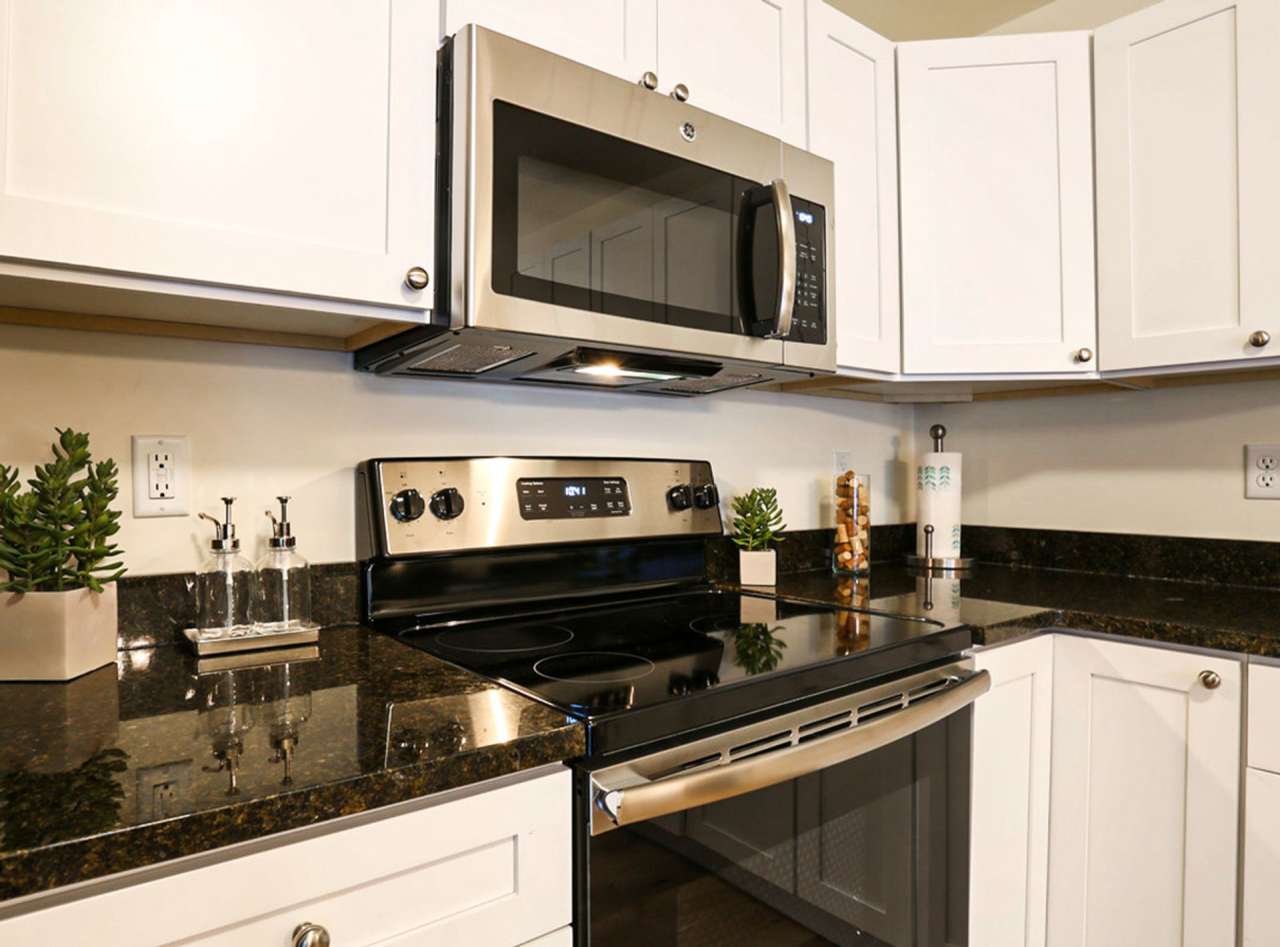 2 bedroom apartments located in the beautiful Pocono Mountains