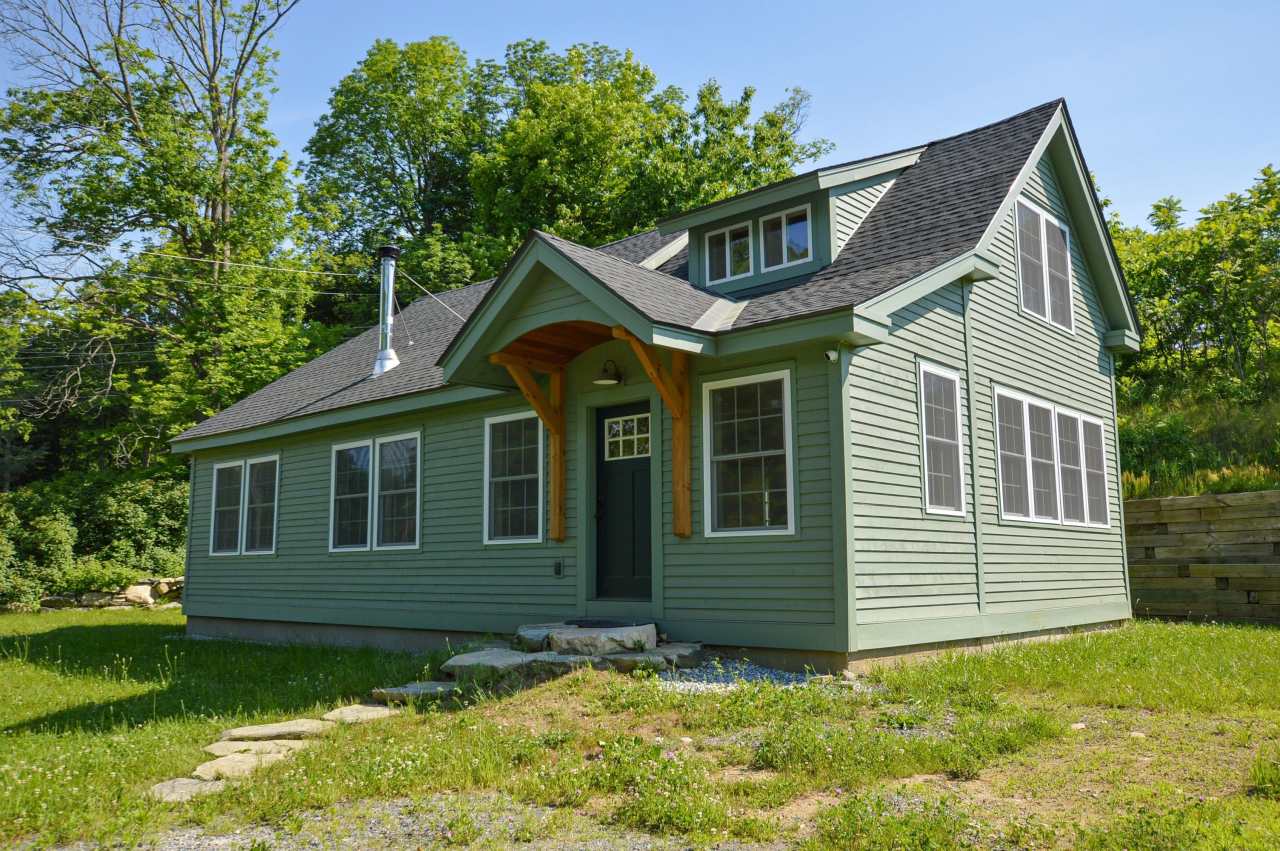 3208 Green Mountain Turnpike