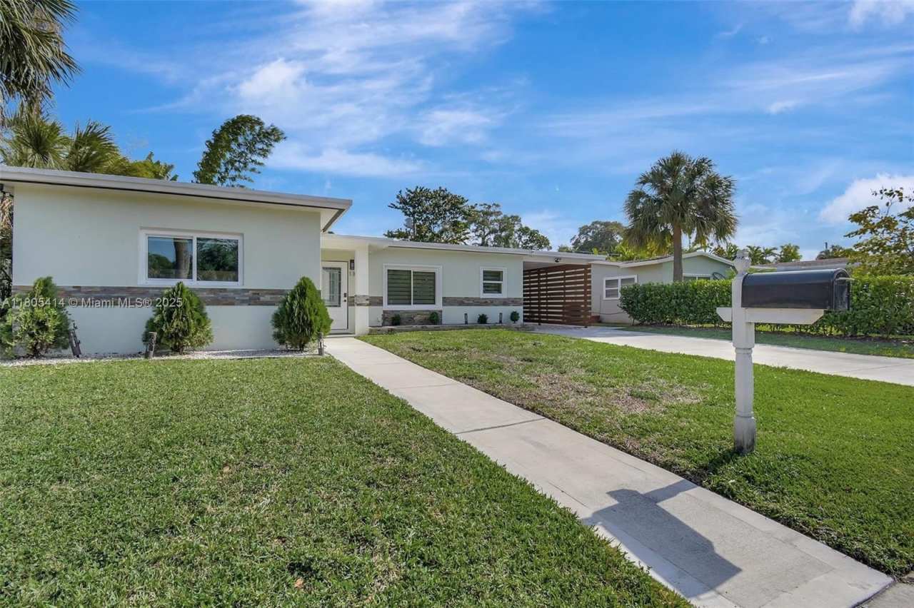 1100 SW 20th St