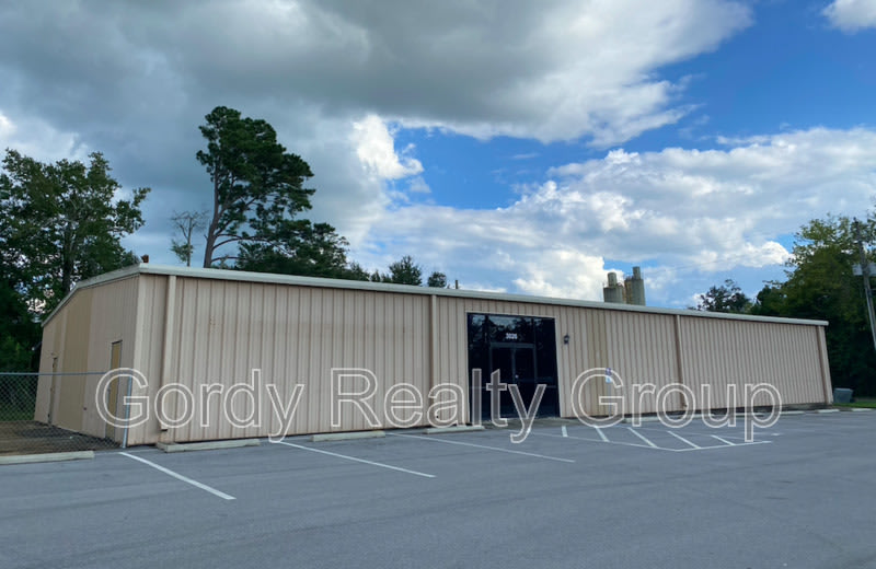 3026 Auction Drive