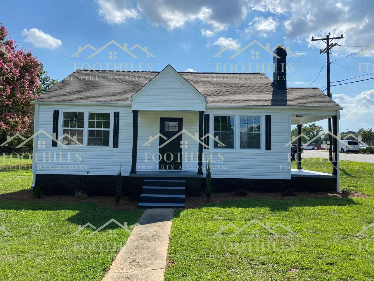 2-Bedroom Home with Appliances and Flat Backyard