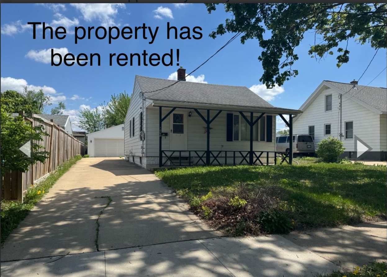 Non-smoking house for Rent 2 bedroom 1.5 bath, large two car garage