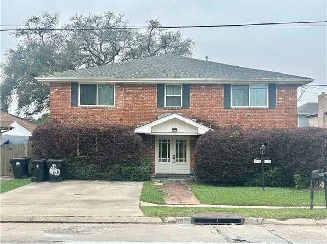 6182 PONTCHARTRAIN Boulevard