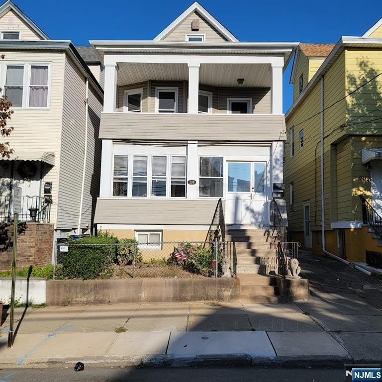 206 Cambridge Avenue 2