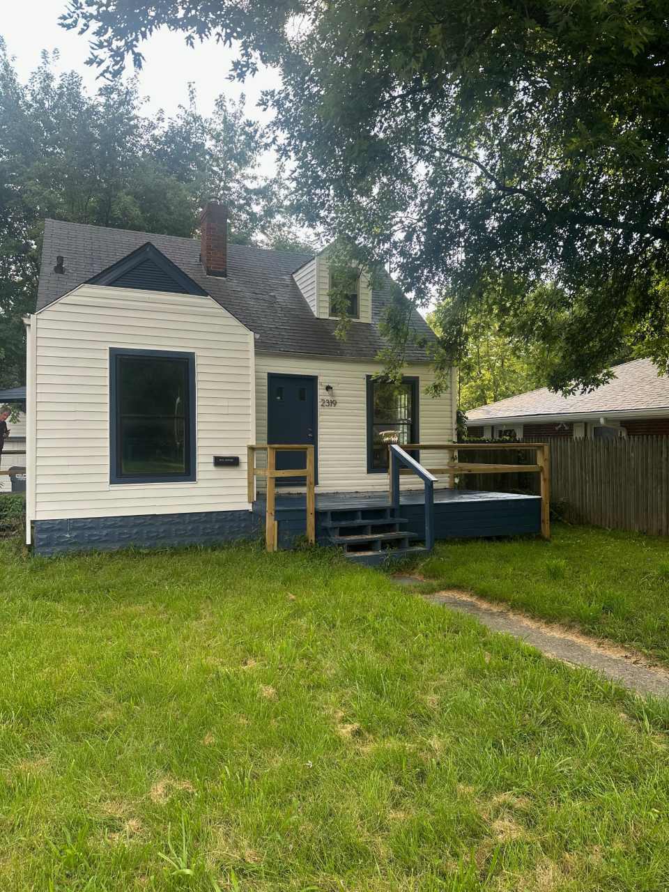 2319 Sheridan Street