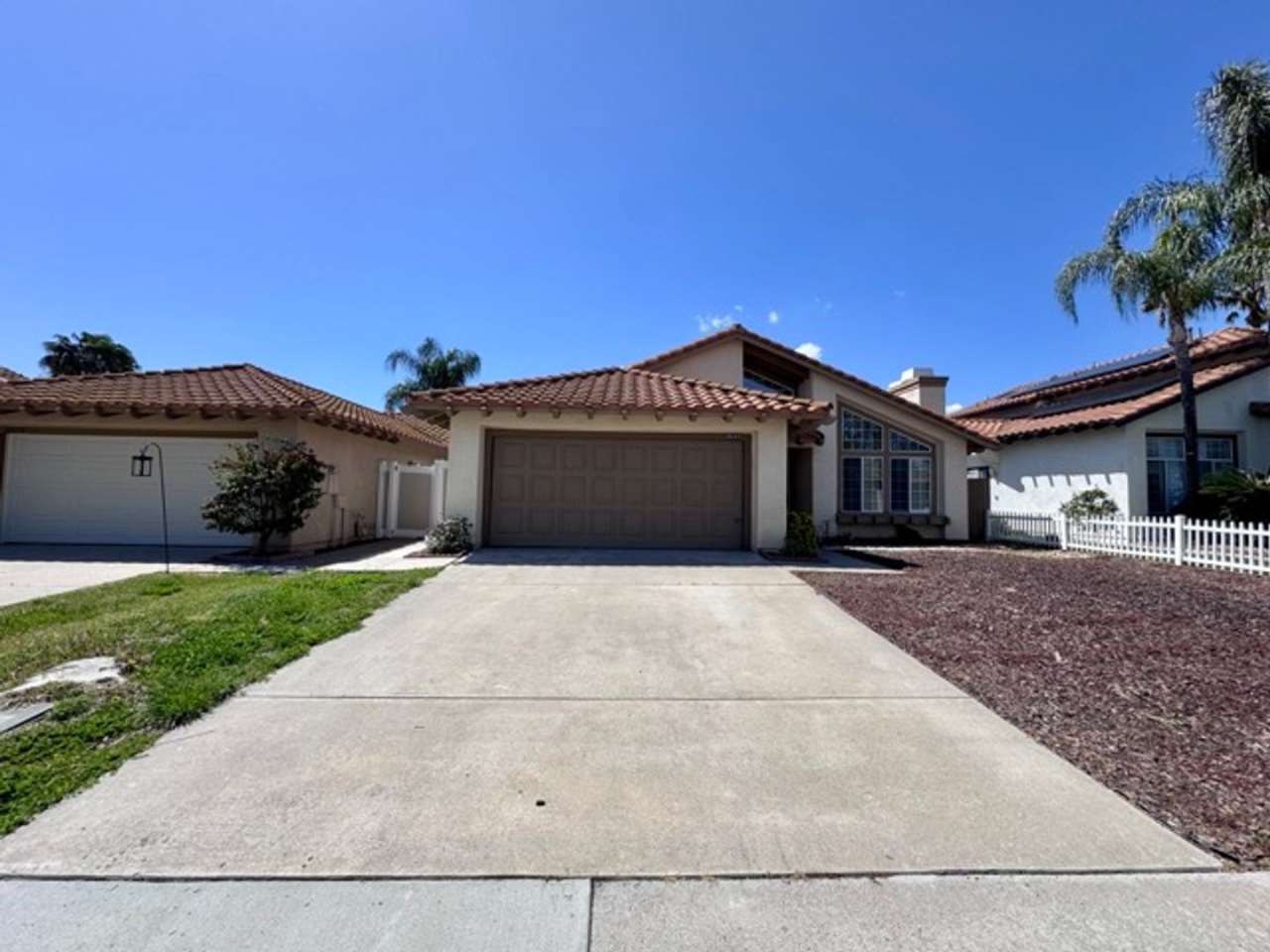 SINGLE STORY 3 bedroom home with a LOW MAINTENANCE yard available for LEASE!