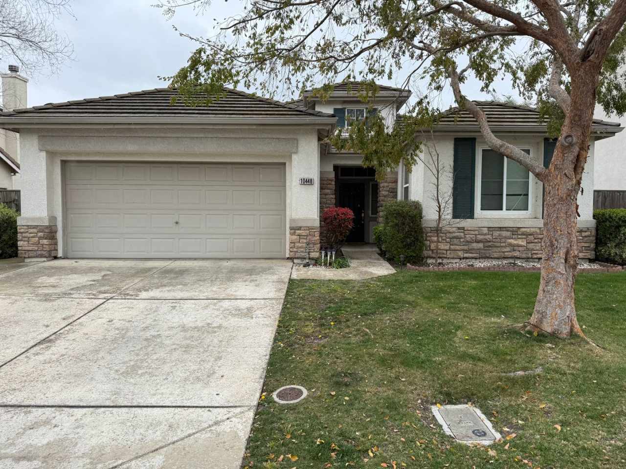 WONDERFUL SINGLE STORY IN GREAT NEIGHBORHOOD..SPANOS WEST...3 BEDS/2 BATHS