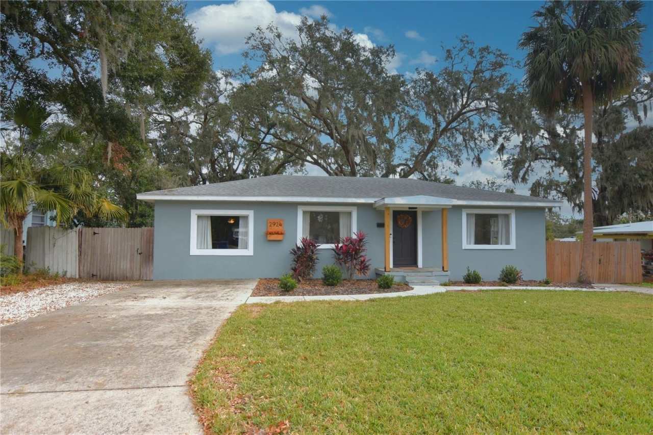 2924 WARRINGTON AVENUE