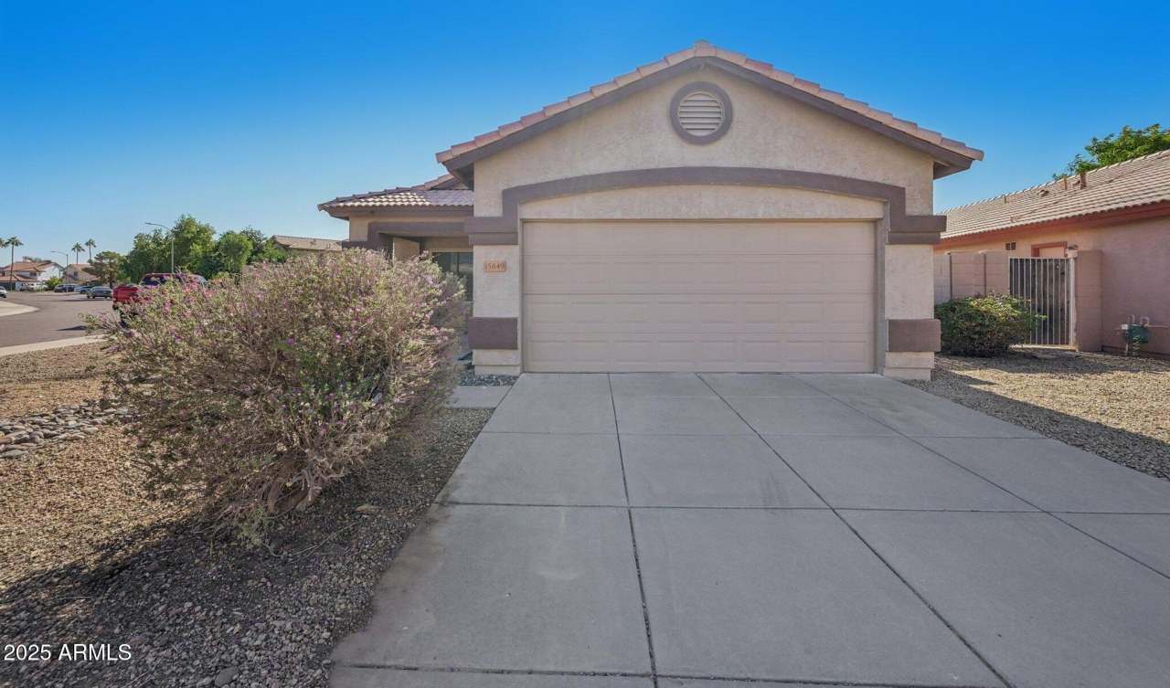 15649 W MAGNOLIA Street