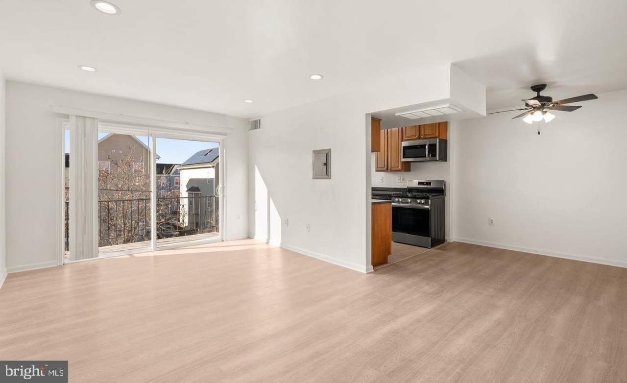 5007-5007 D Street SE unit: 302