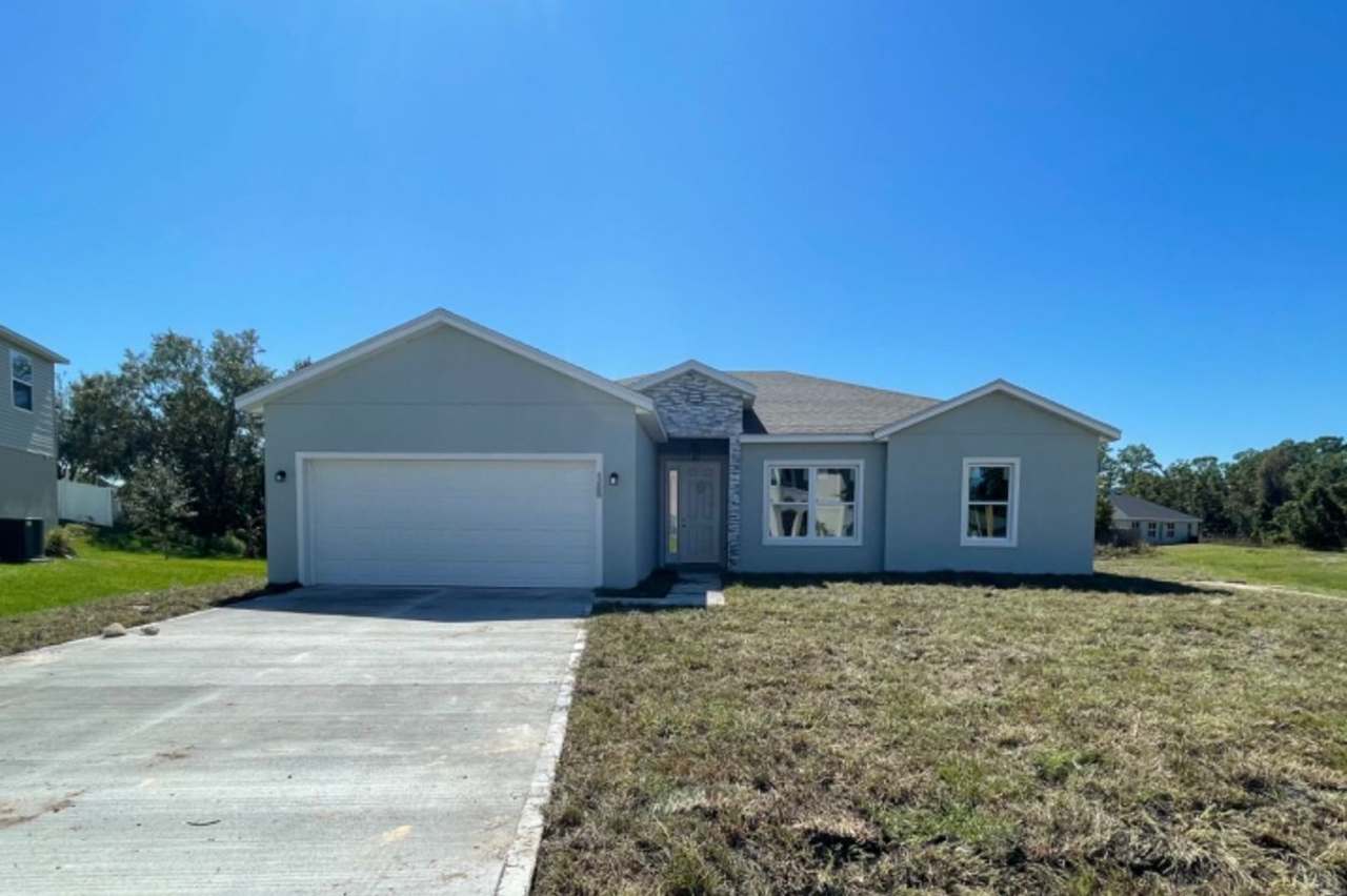 Stunning Brand-New 4-Bedroom Home with Modern Upgrades in Poinciana!