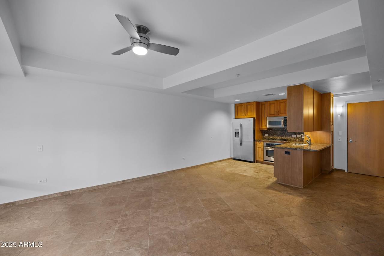 7137 E RANCHO VISTA Drive unit: 4003