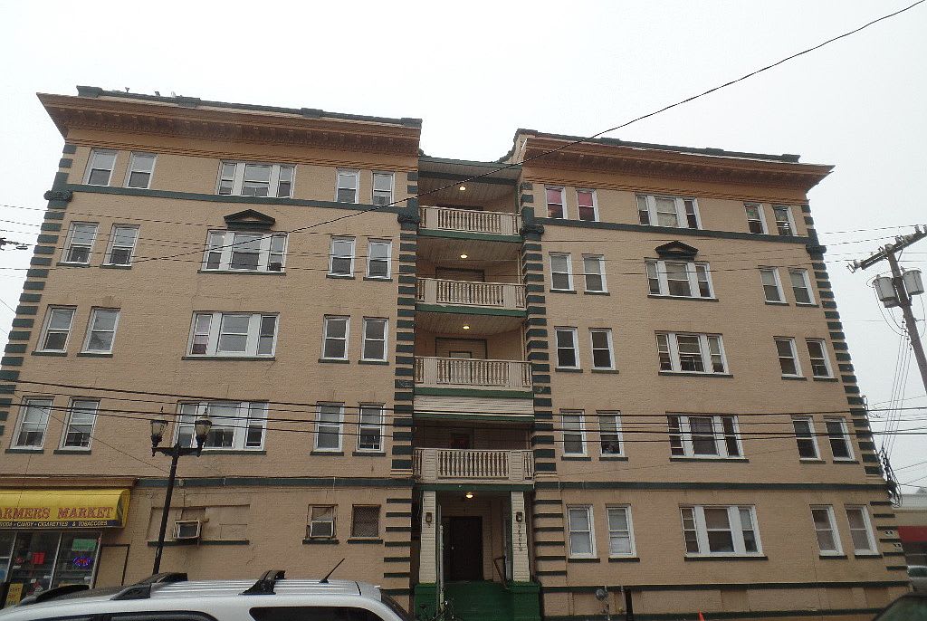 2722 Atlantic Avenue - 2724