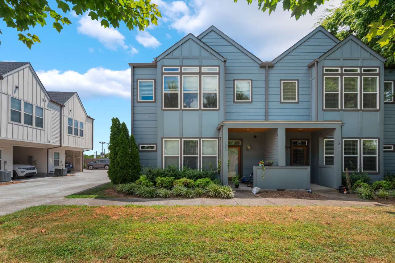 1040 Maynor Avenue - 1