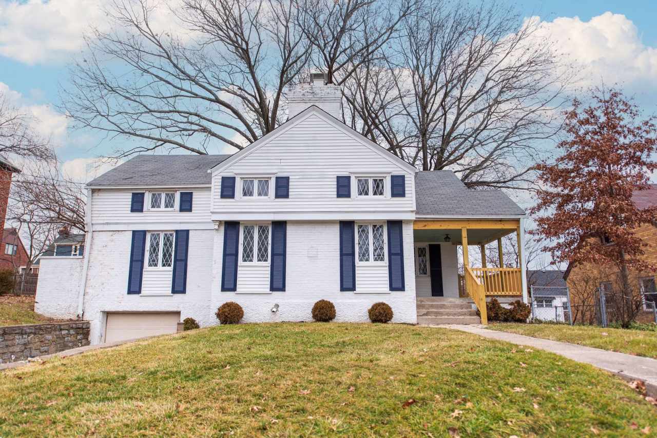 WESTWOOD - Freshly updated 4 bed 2.5 bath home