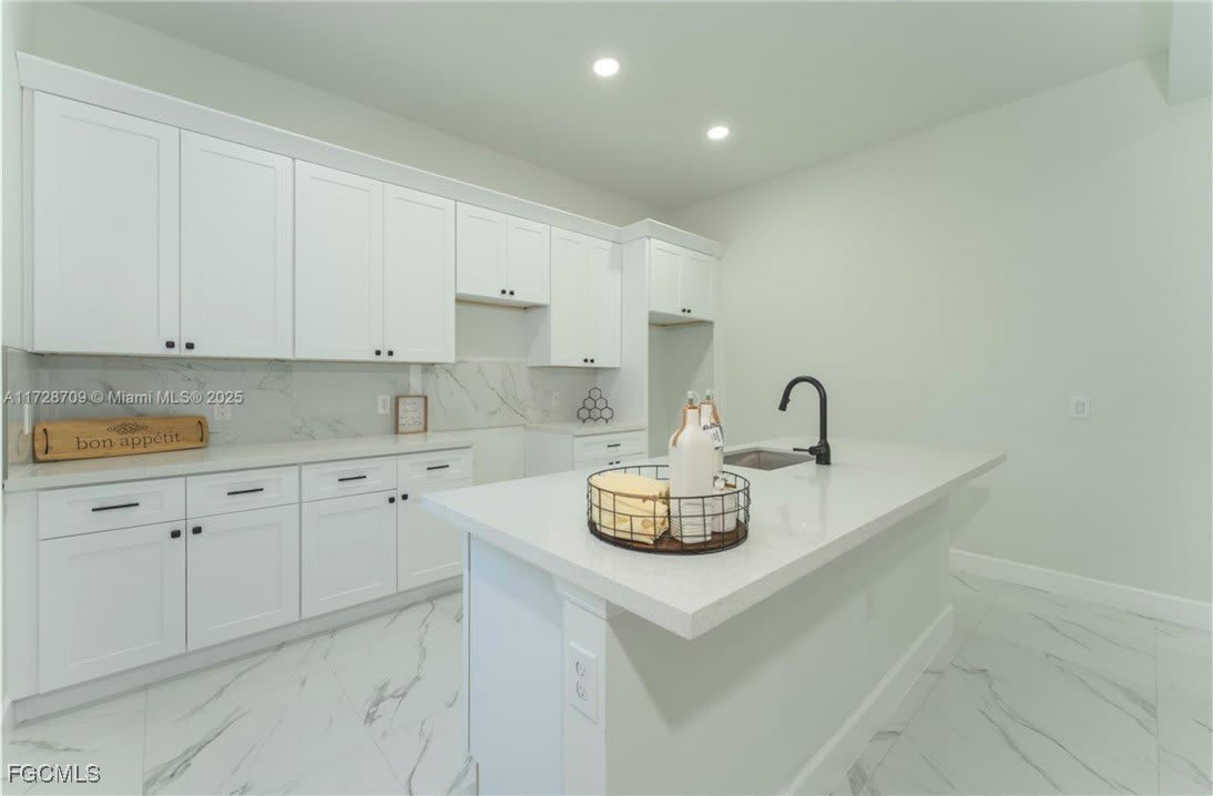 729 Giorgio Avenue S