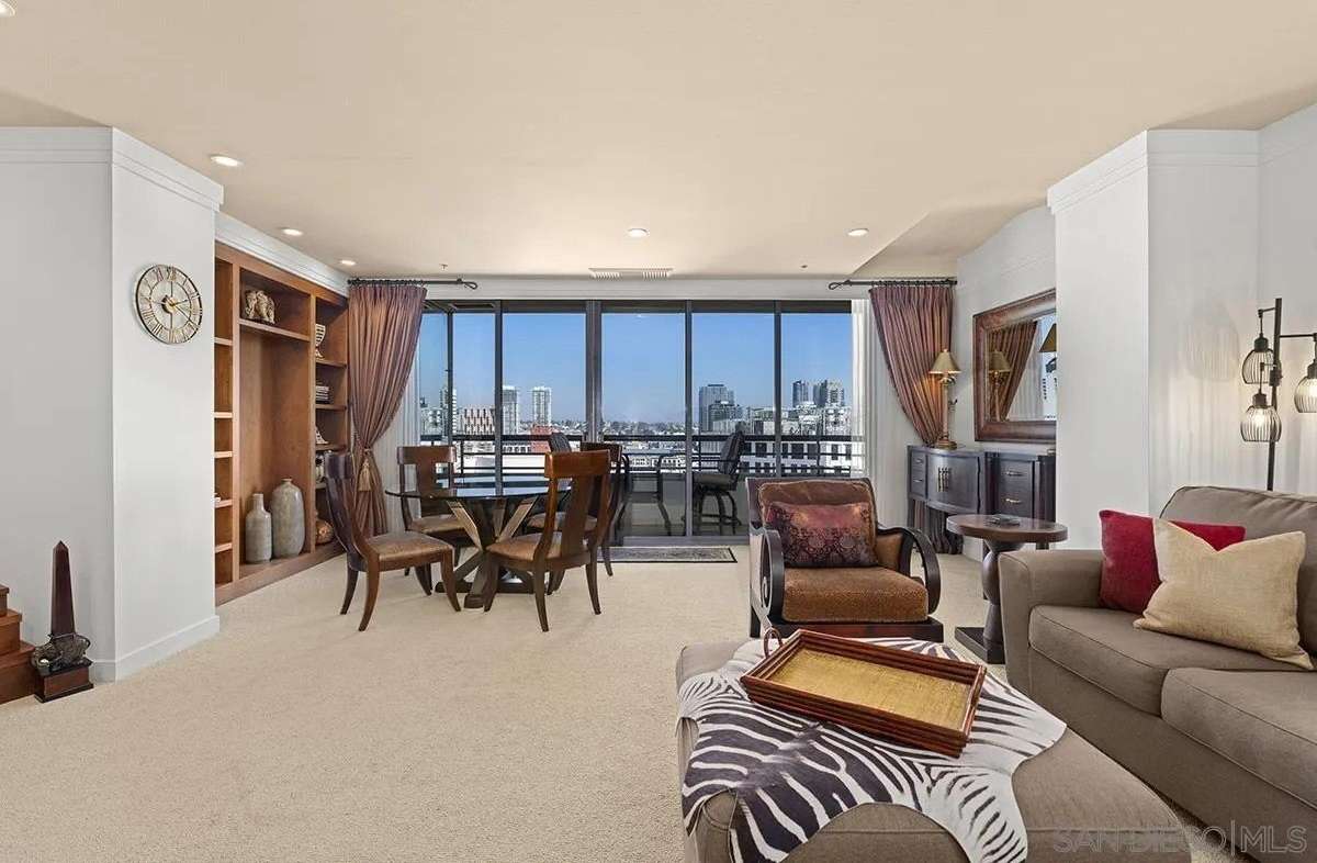 700 Front St unit: 1308