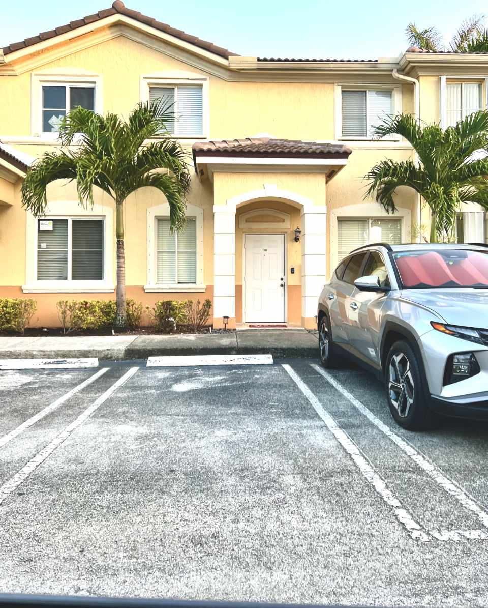 6900 Northwest 174th Terrace