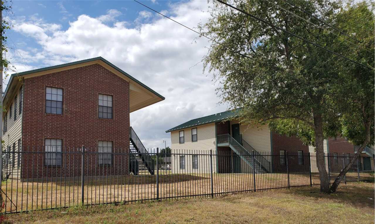 2305 South 2nd (Taylor Crossing)