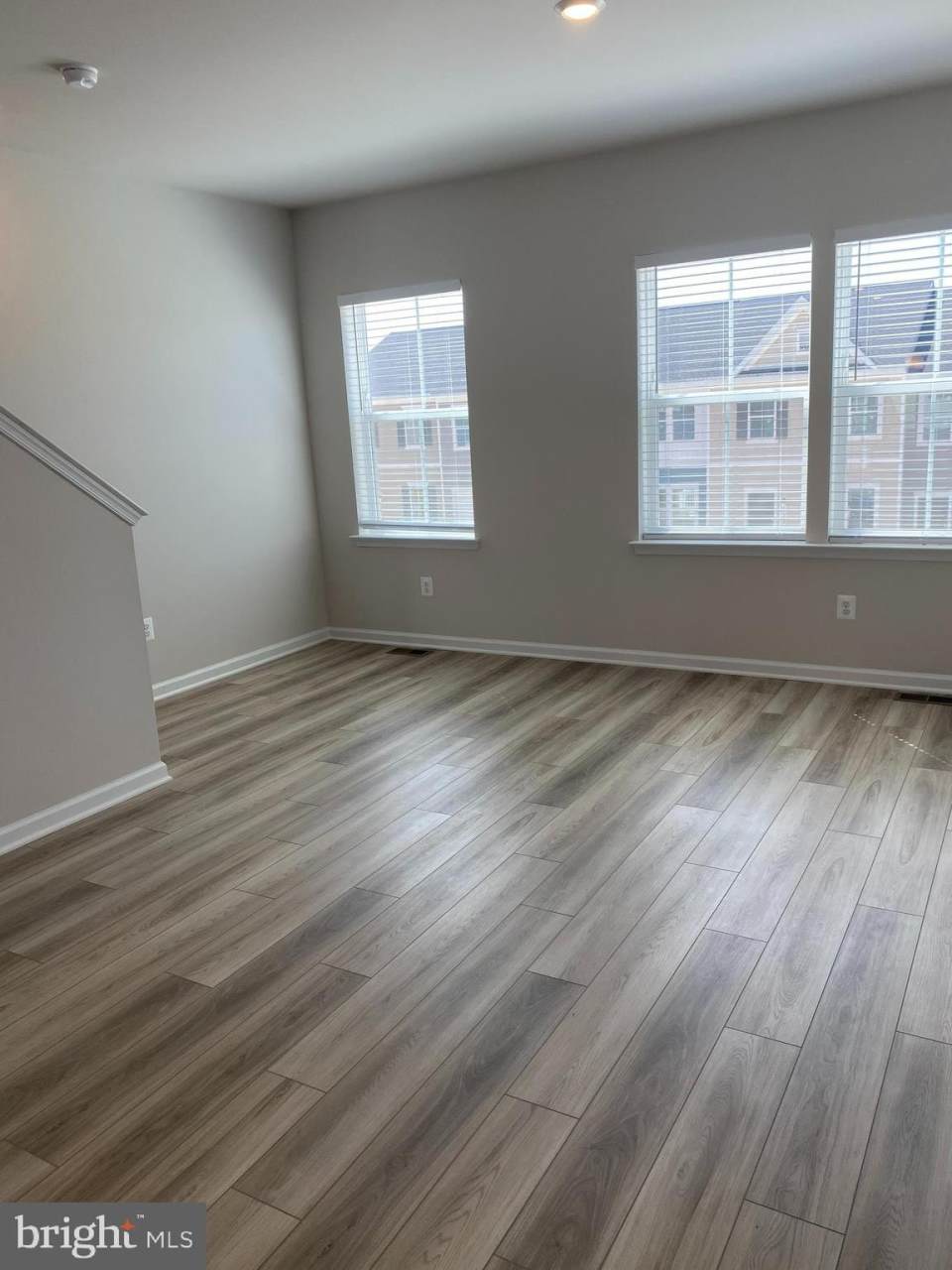 1344 CEDAR VALLEY Road